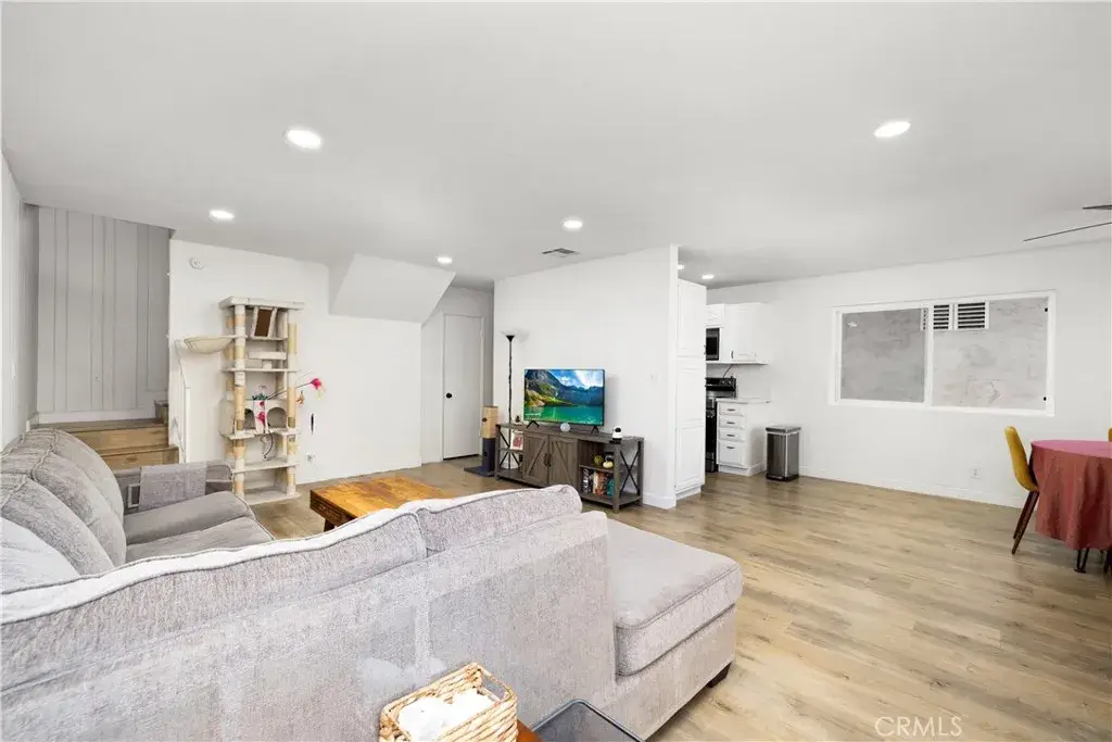 10757 Hortense #307, North Hollywood, CA 91602 - #1