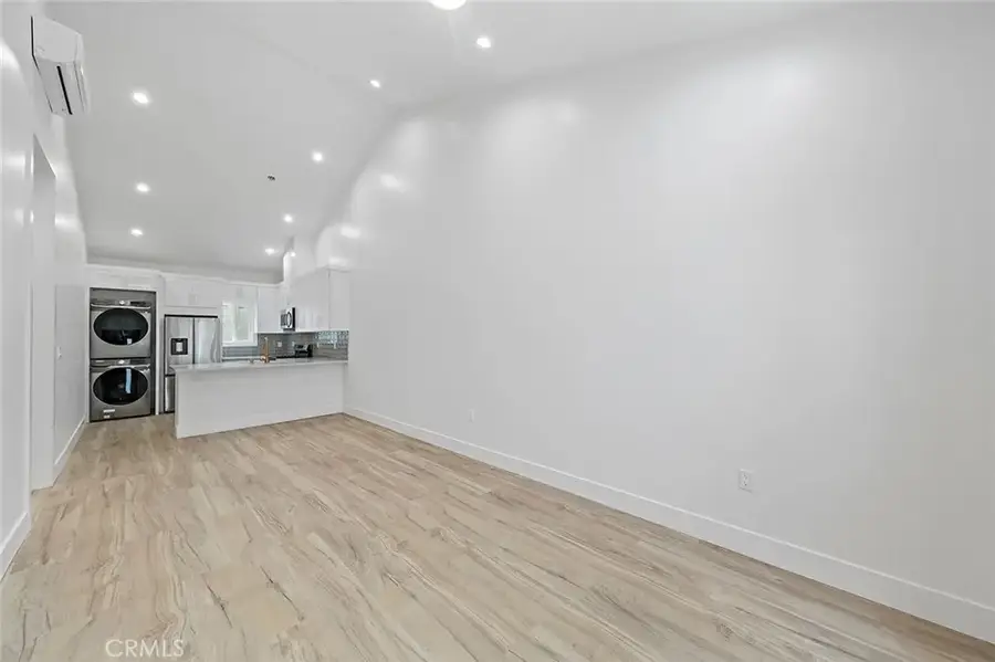 2618 Glendale, Los Angeles, CA 90039 - #2