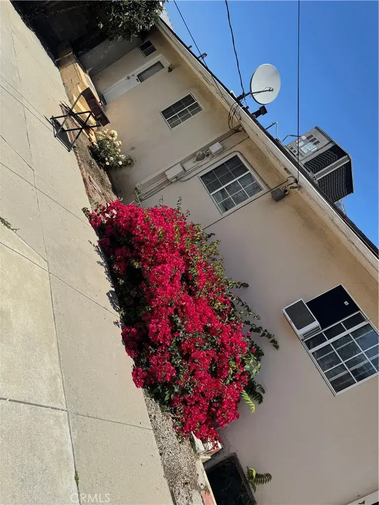 638 Salem Street, Glendale, CA 91203 - #3