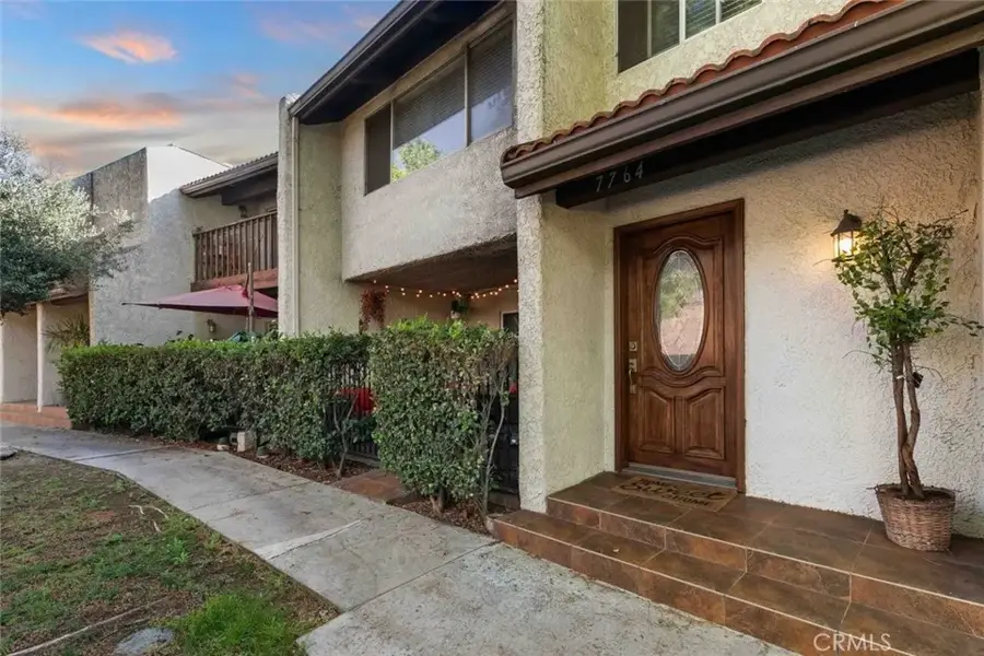 7764 Via Capri, Burbank, CA 91504 - #2