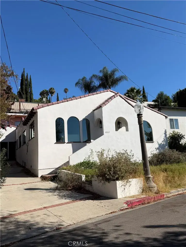 1222 Princeton Drive, Glendale, CA 91205 - #1