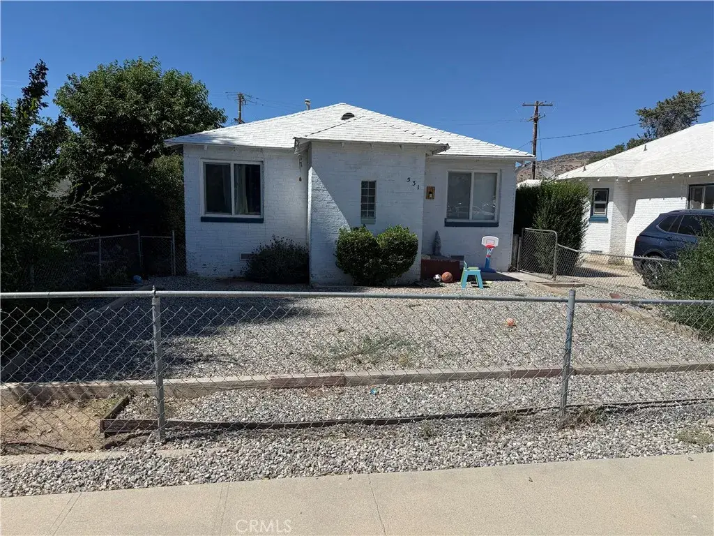 113 S Snyder Ave, Tehachapi, CA 93561 - #1