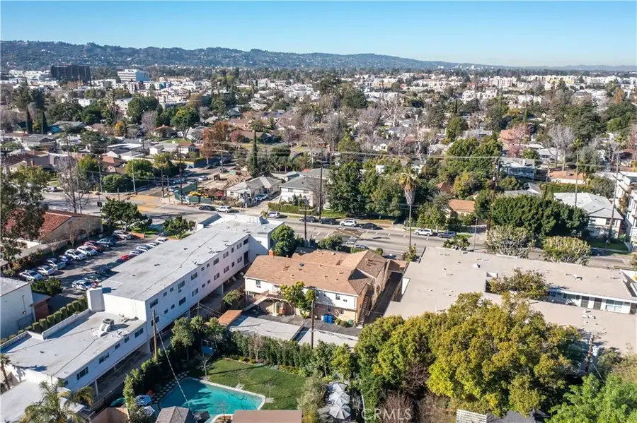4918 Cahuenga, North Hollywood, CA 91601 - #3