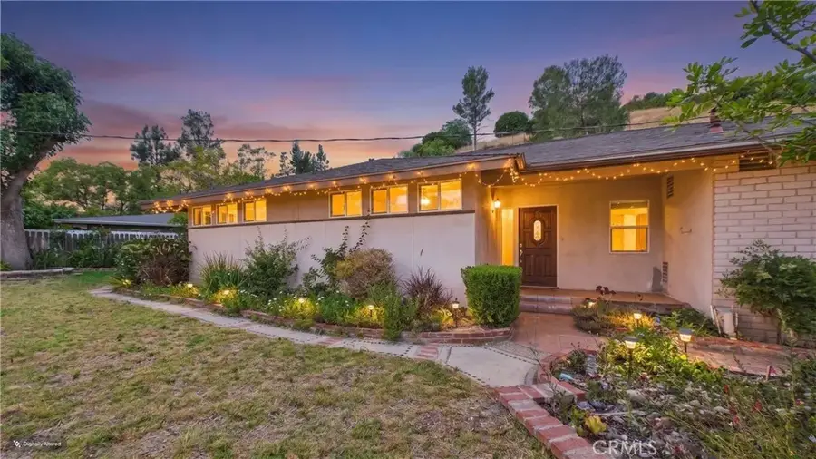 11246 Denivelle Place, Tujunga, CA 91042 - #2
