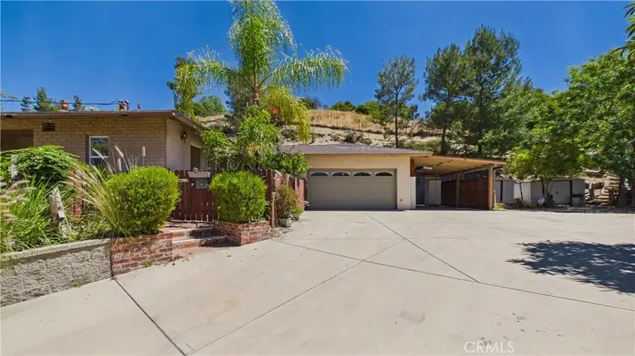 11246 Denivelle Place, Tujunga, CA 91042 - #3