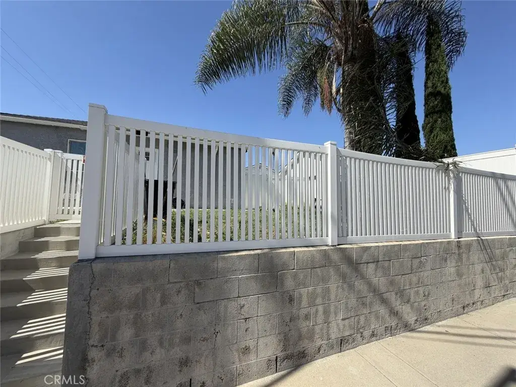 7502 N Hollywood Way, Burbank, CA 91505 - #1