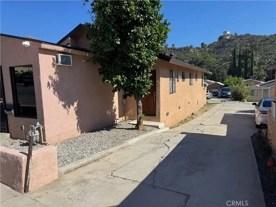 6938-6940 Foothill, Tujunga, CA 91042 - #3