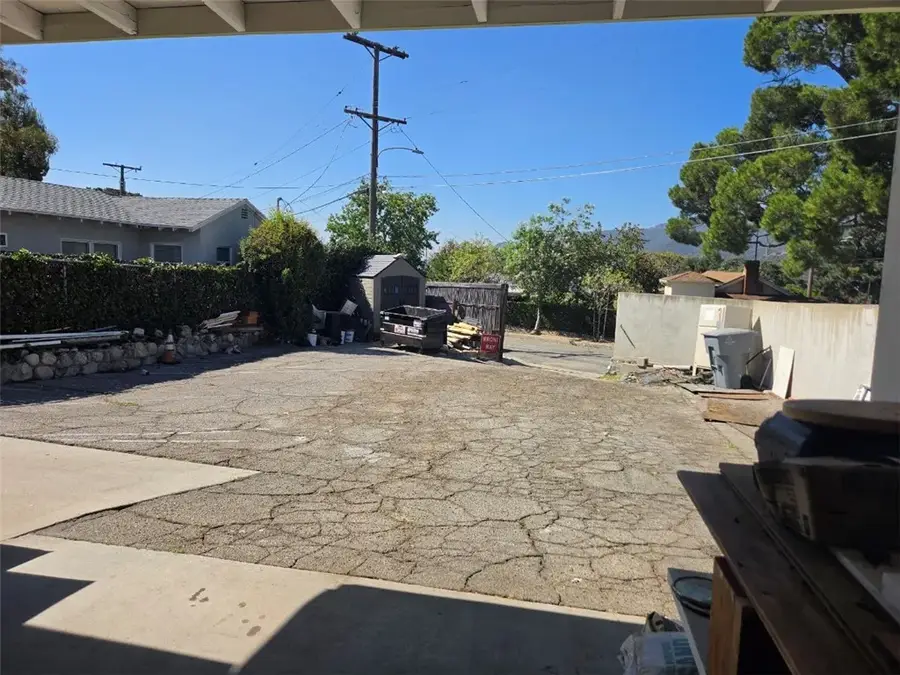 3251 Kentucky, Glendale, CA 91214 - #3