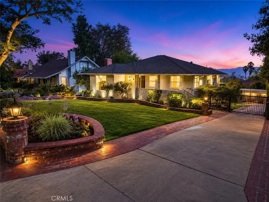 611 S Sunset Canyon, Burbank, CA 91501 - #1