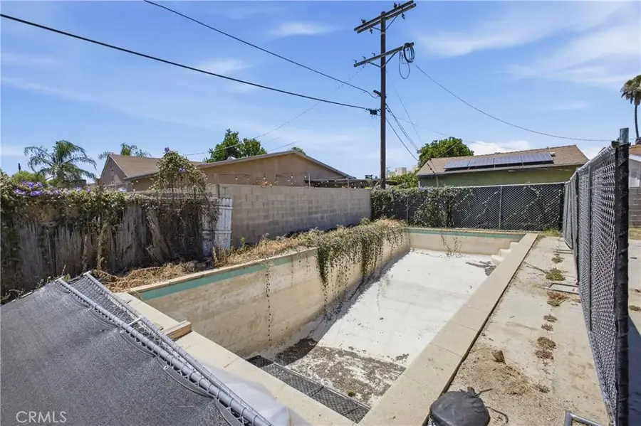 6729 Babcock Avenue, North Hollywood, CA 91606 - #2