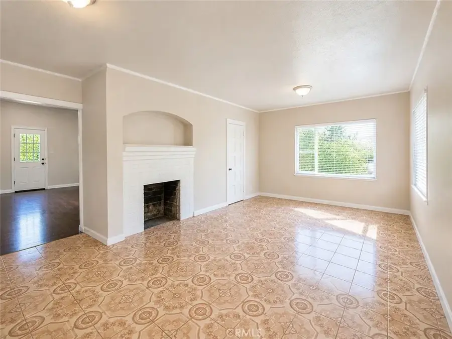 3151 Cazador, Los Angeles, CA 90065 - #3