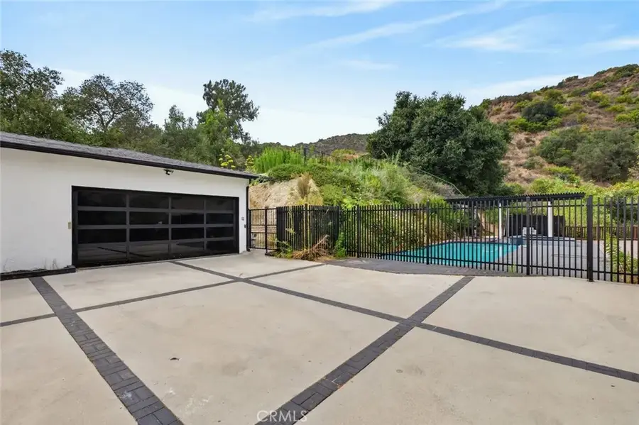 1433 El Rito, Glendale, CA 91208 - #3