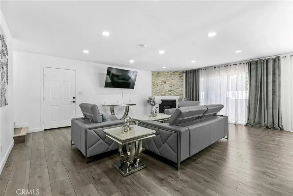 8801 Cedros Avenue #7, Panorama City, CA 91402 - #1