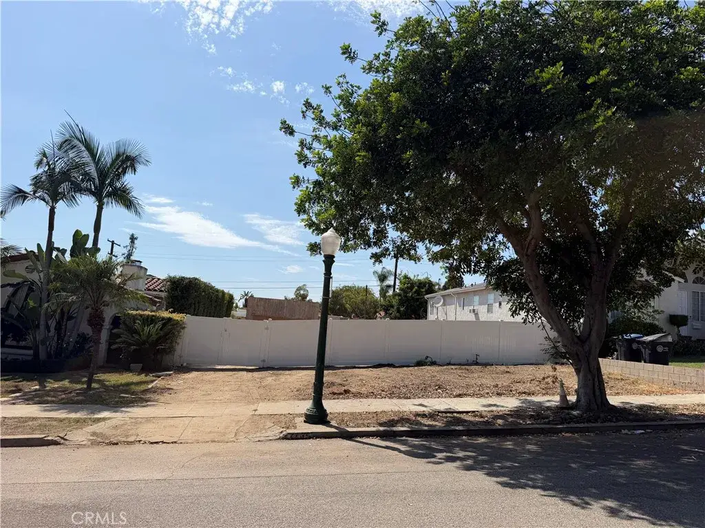 1239 N Everett, Glendale, CA 91207 - #1