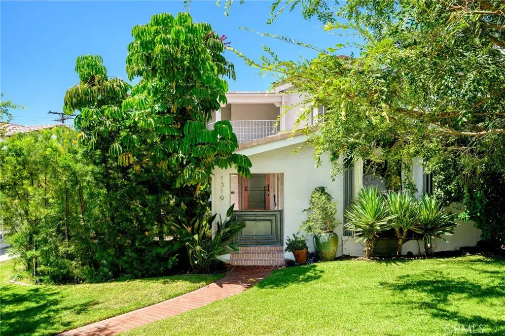 1319 Rossmoyne, Glendale, CA 91207 - #1