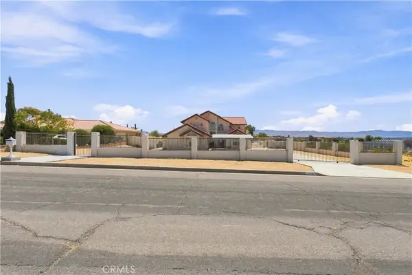 16239 Kamana Rd, Apple Valley, CA 92307