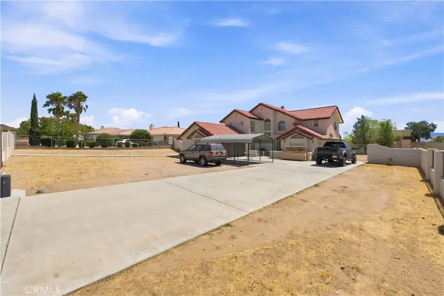 16239 Kamana Rd, Apple Valley, CA 92307 - #3