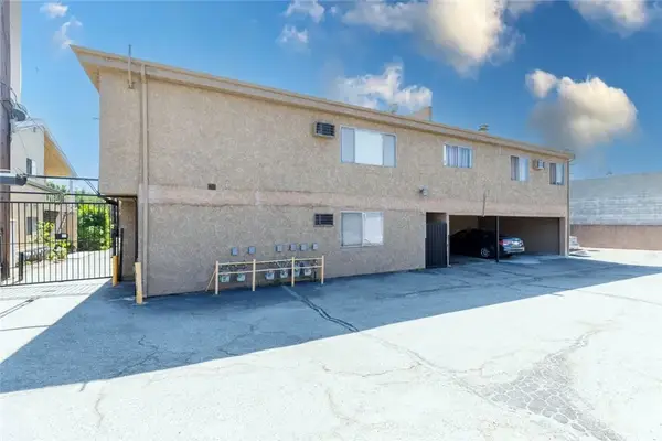 11341 Victory Boulevard, North Hollywood, CA 91606