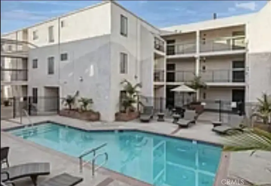 409 Burchett Street #118, Glendale, CA 91203 - #3
