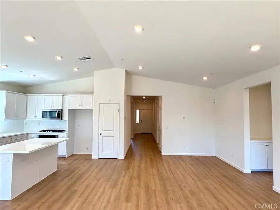 15411 San Diego Lane, Victorville, CA 92394 - #2