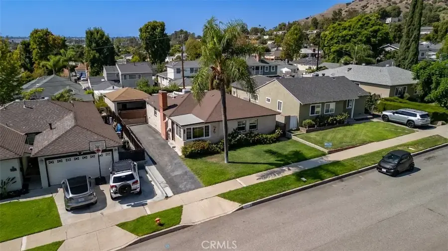 2903 N Lincoln, Burbank, CA 91504 - #3