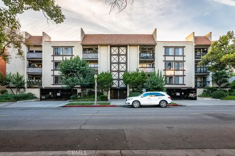 515 N Jackson Street #102, Glendale, CA 91206 - #2