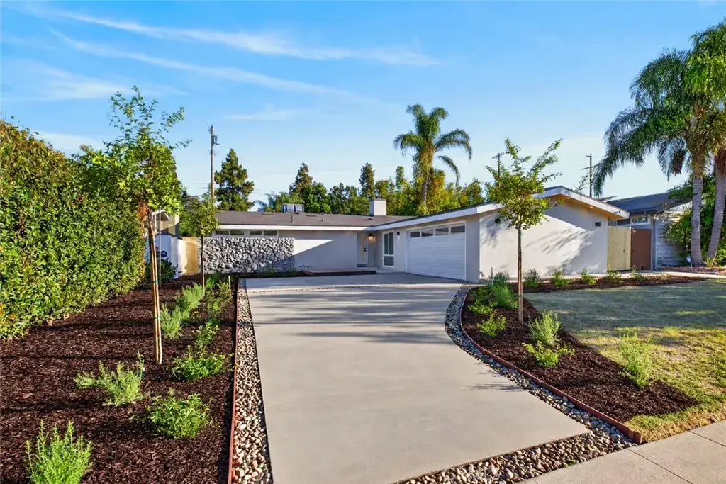 16445 Kingsbury, Granada Hills, CA 91344 - #1