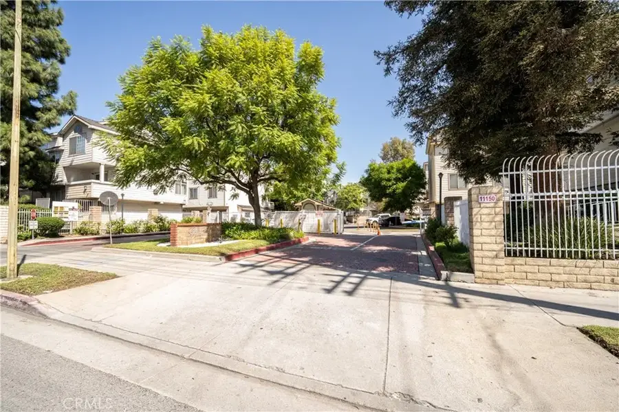11150 Glenoaks #307, Pacoima, CA 91331 - #2