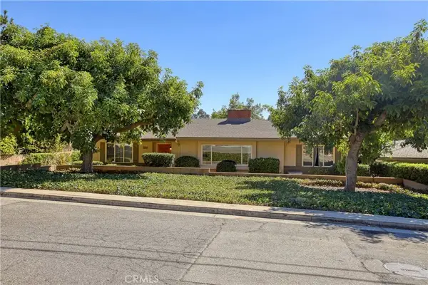 1914 Lyans Drive, La Canada Flintridge, CA 91011