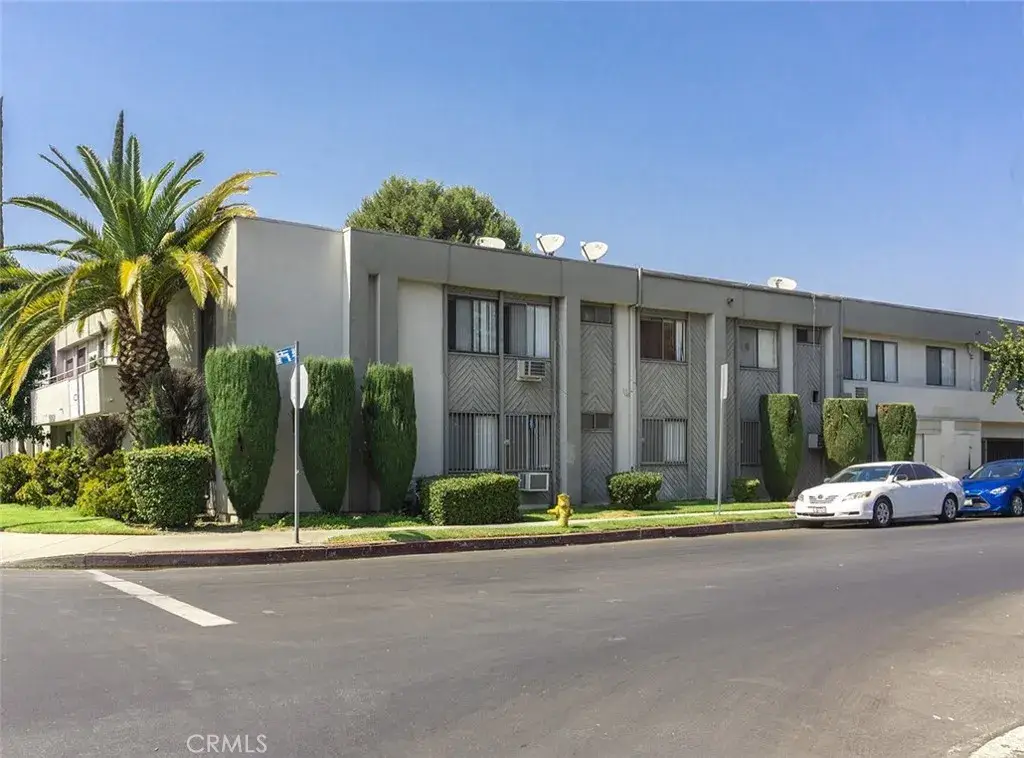 14807 Parthenia, Panorama City, CA 91402 - #1
