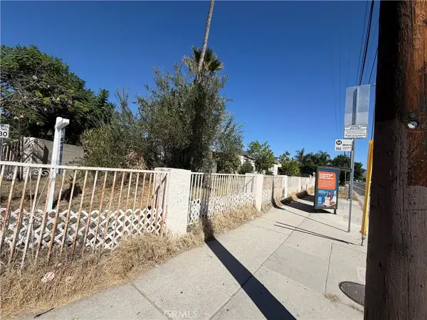 12351 Roscoe, Sun Valley, CA 91352