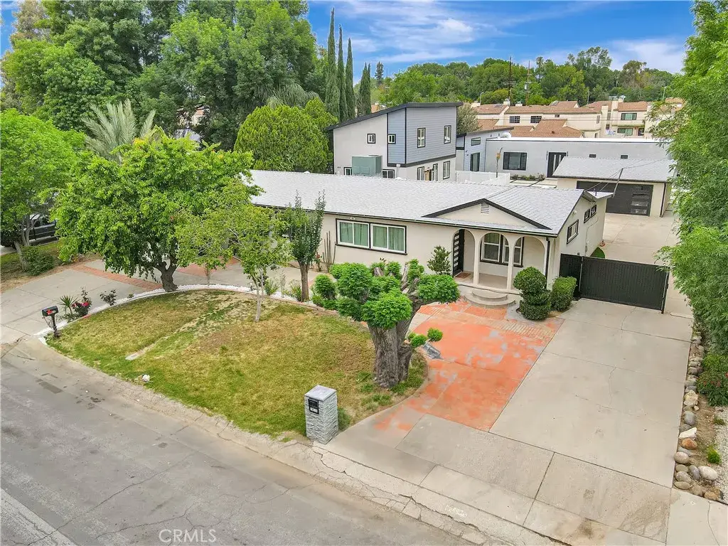 19513 Cantara Street, Reseda, CA 91335 - #1