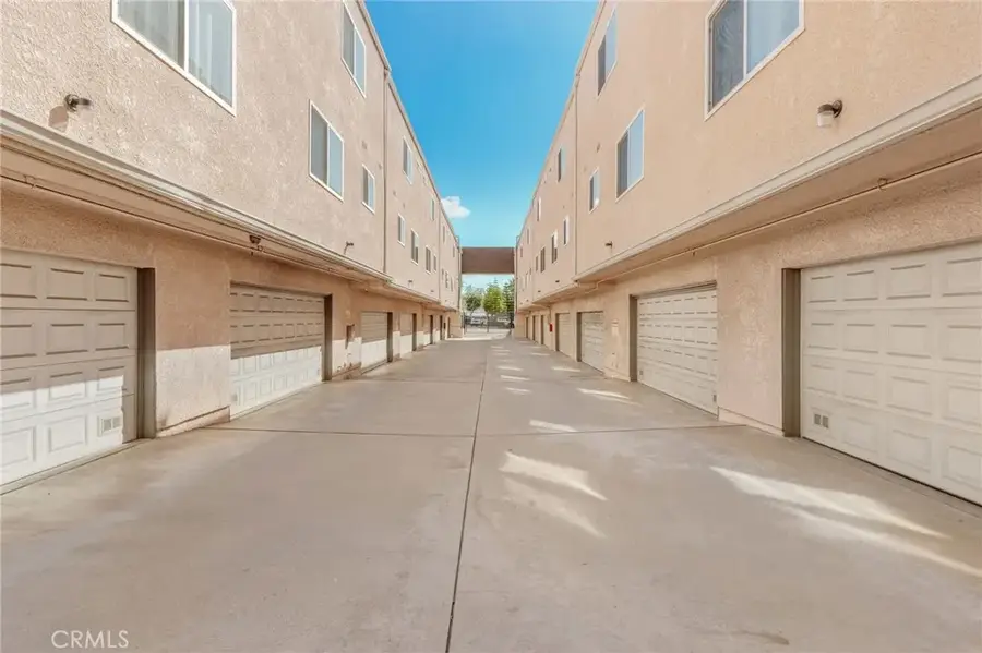 1234 E Broadway #5, Glendale, CA 91205 - #2