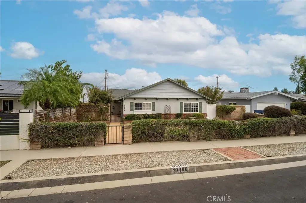 10406 Gerald Avenue, Granada Hills, CA 91344 - #1