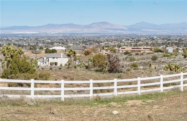 3 Cygnet, Phelan, CA 92371
