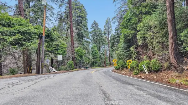 642 Rose Quartz, Cedar Glen, CA 92321