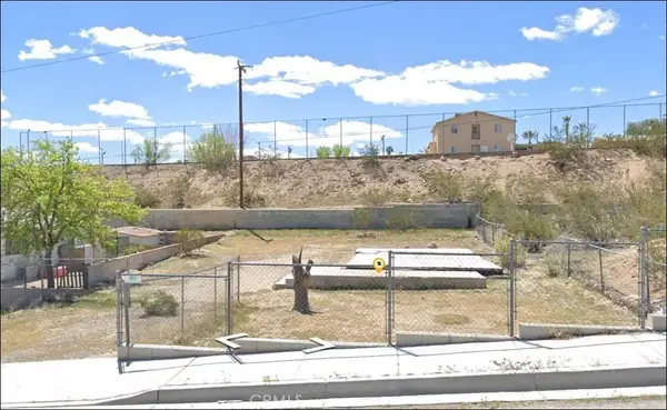 524 Pioneer, Barstow, CA 92311