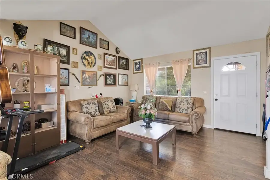 10654 Alton Place, Adelanto, CA 92301 - Image #3