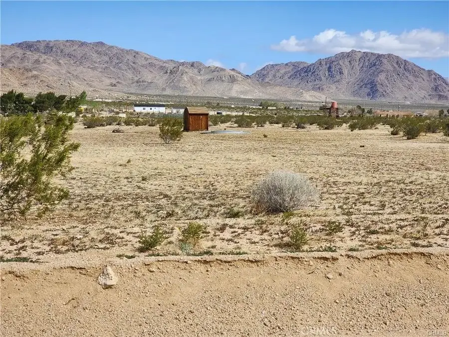 30280 Buchanan, Lucerne Valley, CA 92356 - Image #3