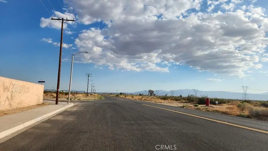 2626 Koala, Adelanto, CA 92301 - Image #3