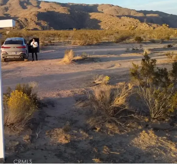 13 Canyon View, Apple Valley, CA 92308