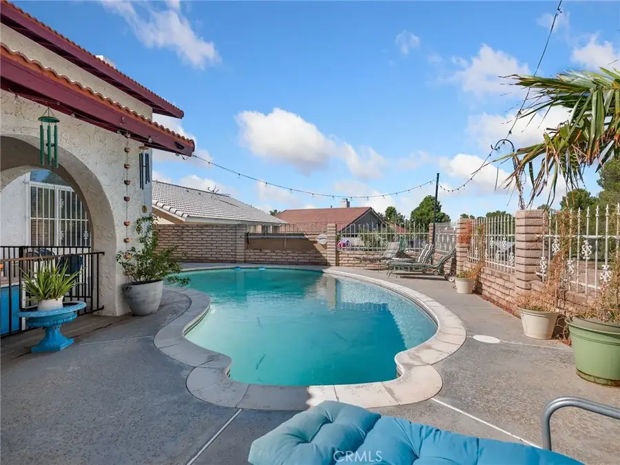 13916 Burning Tree Drive, Victorville, CA 92395 - Image #2