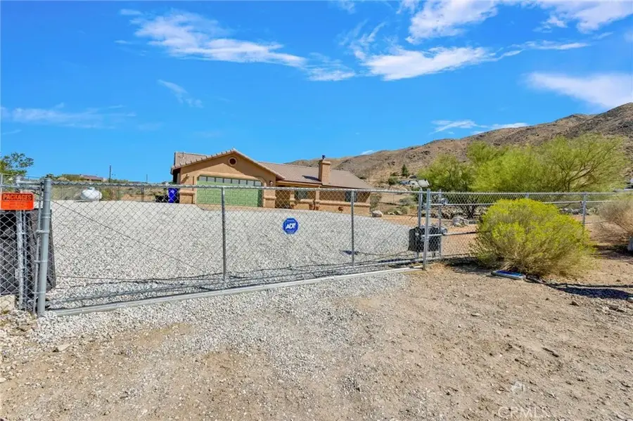 9191 Nambe Road, Apple Valley, CA 92308 - Image #2