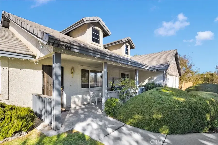 15590 Myalon, Apple Valley, CA 92307 - Image #3