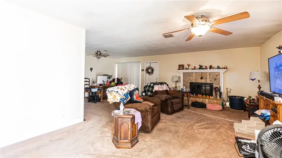 21792 Carlisle, Apple Valley, CA 92307 - #3