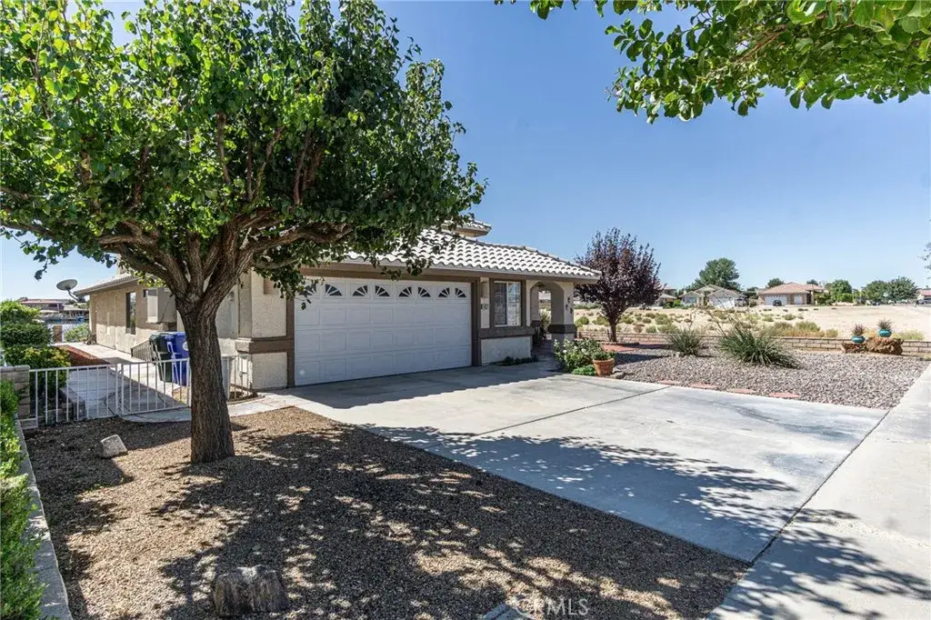 14321 Rivers Edge, Helendale, CA 92342 - Image #1