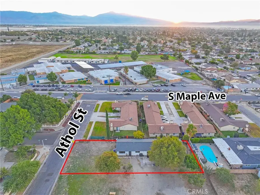 18264 Pine, Fontana, CA 92335 - Image #3