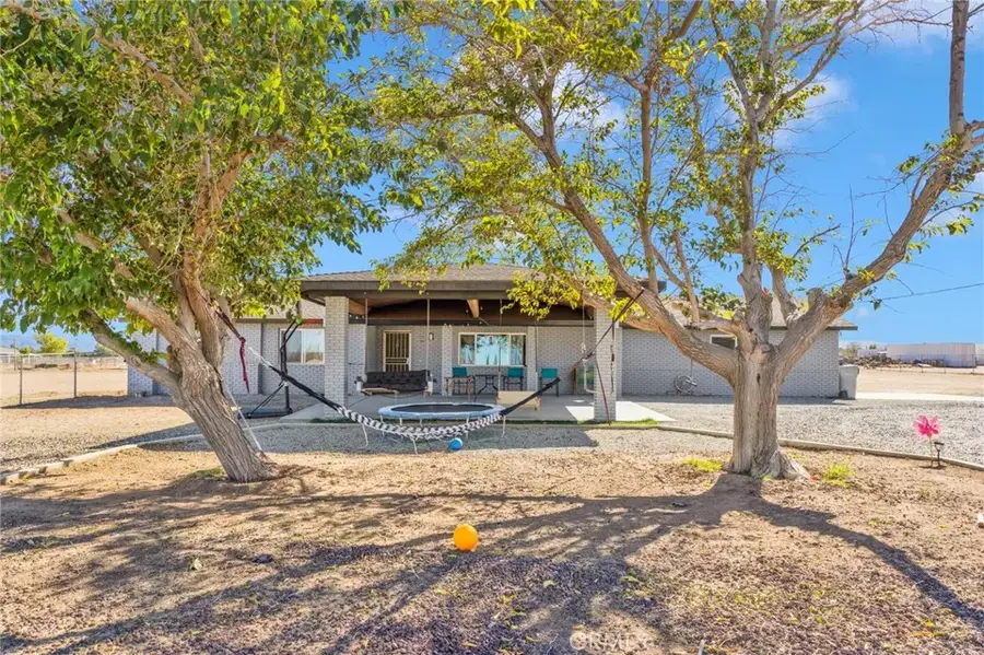 13647 Mesquite, Oak Hills, CA 92344 - Image #2