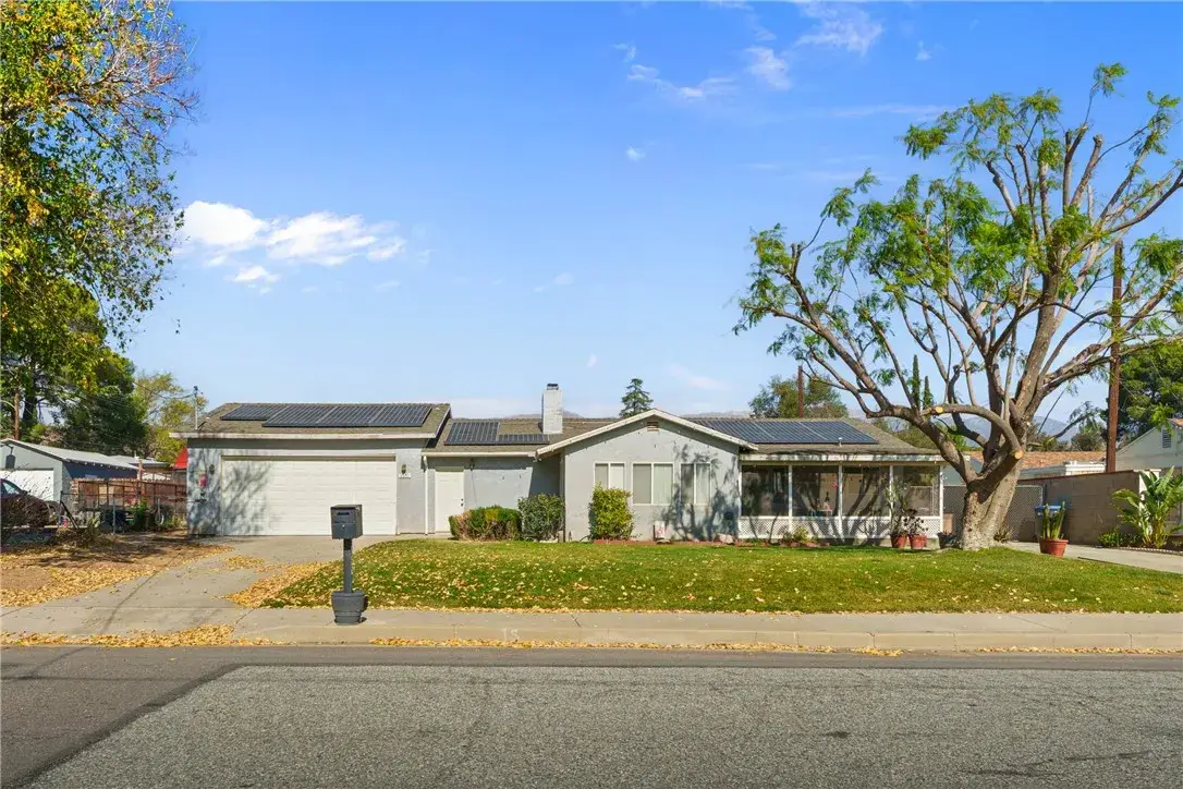 1551 W Nicolet St, Banning, CA 92220 - Image #1