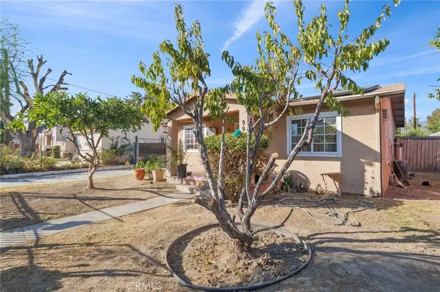 994 W 15th, San Bernardino, CA 92411 - Image #3